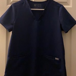 Figs small 3 pocket scrub top Navy